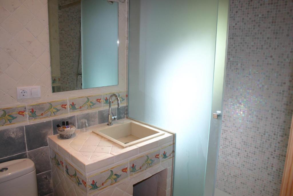 Hostal Santa Maria De Ubeda Rum bild