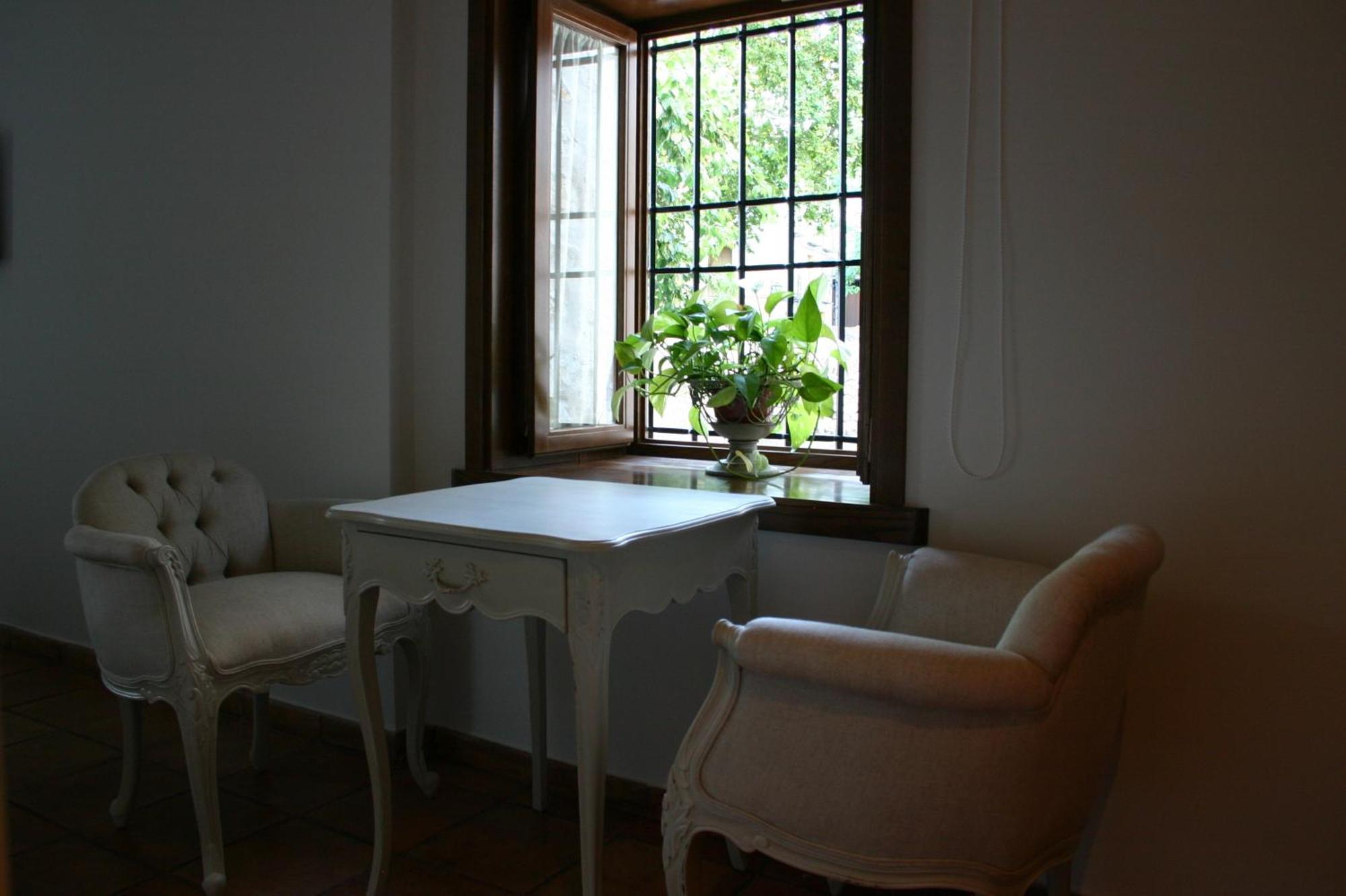 Hostal Santa Maria De Ubeda Exteriör bild